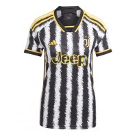 Camisa de time de futebol Juventus Replicas 1º Equipamento Feminina 2023-24 Manga Curta